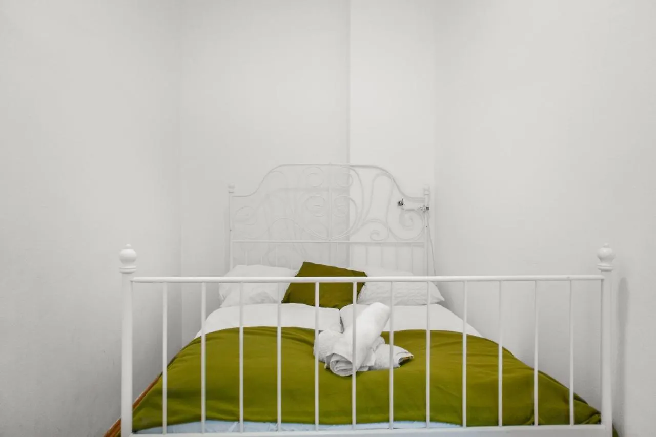 Elegant 2Br Apartment - Near Bahnhof Wien Meidling  Vienna